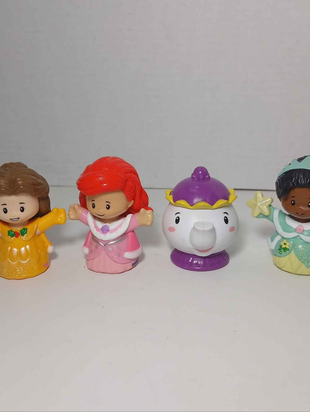 Fisher Price Little People Disney Princess Christmas Tiana Star Ariel Belle Lot